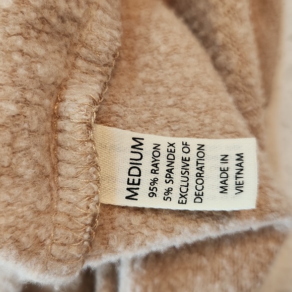 Soma Fleece Tunic Top with Lace‎ Applique Heather Gold Size Medium - Picture 5 of 7